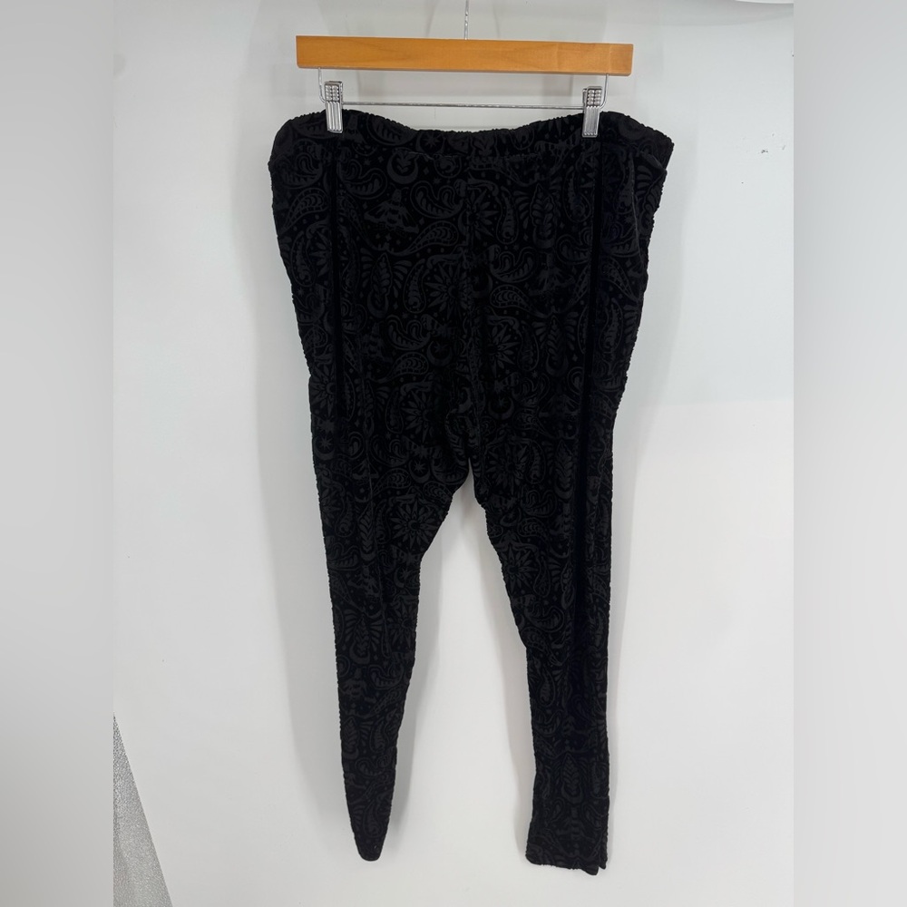 Killstar Velour Gothic Alternative Plus Size Black Patterned Women's Leggings - Picture 2 of 4